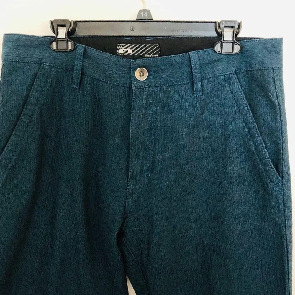 Oakley Men’s Textured Pant Size 34×32‎